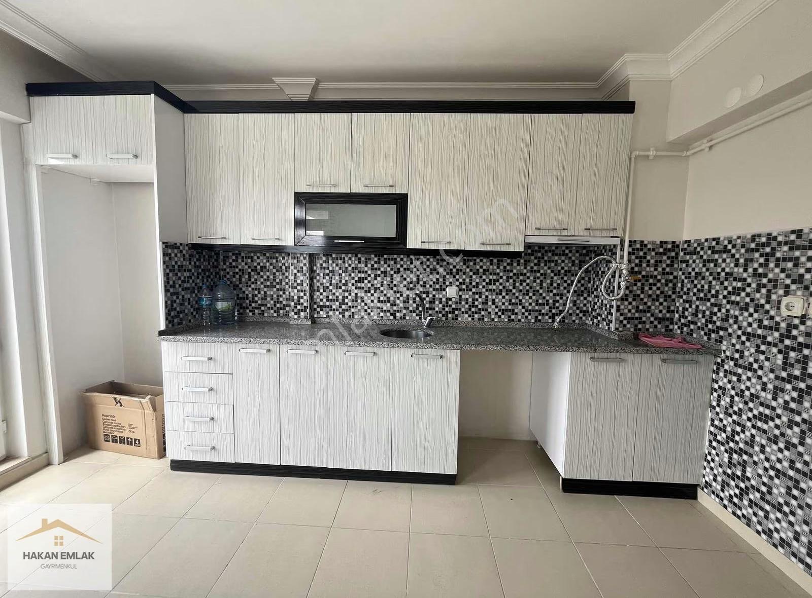 Hakan Emlak'tan Kapaklı'da 3+1 Kiralık Daire - Görsel 13