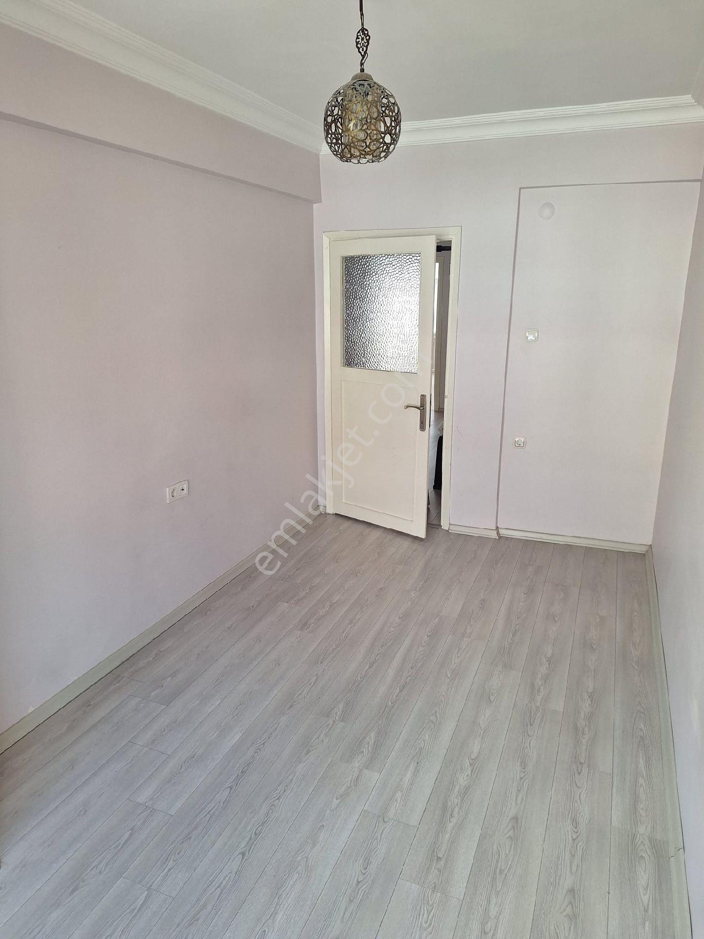 Ümraniye Tepeüstü Mahallesi Tavukçuyolu Caddesi - Görsel 16