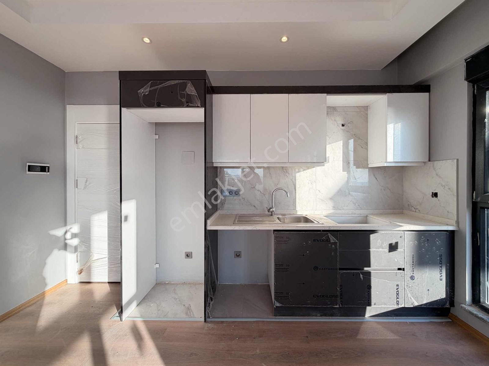 Alanya'da Deniz Manzaralı Lüks Sitede 2+1 Dubleks Daire - Görsel 32
