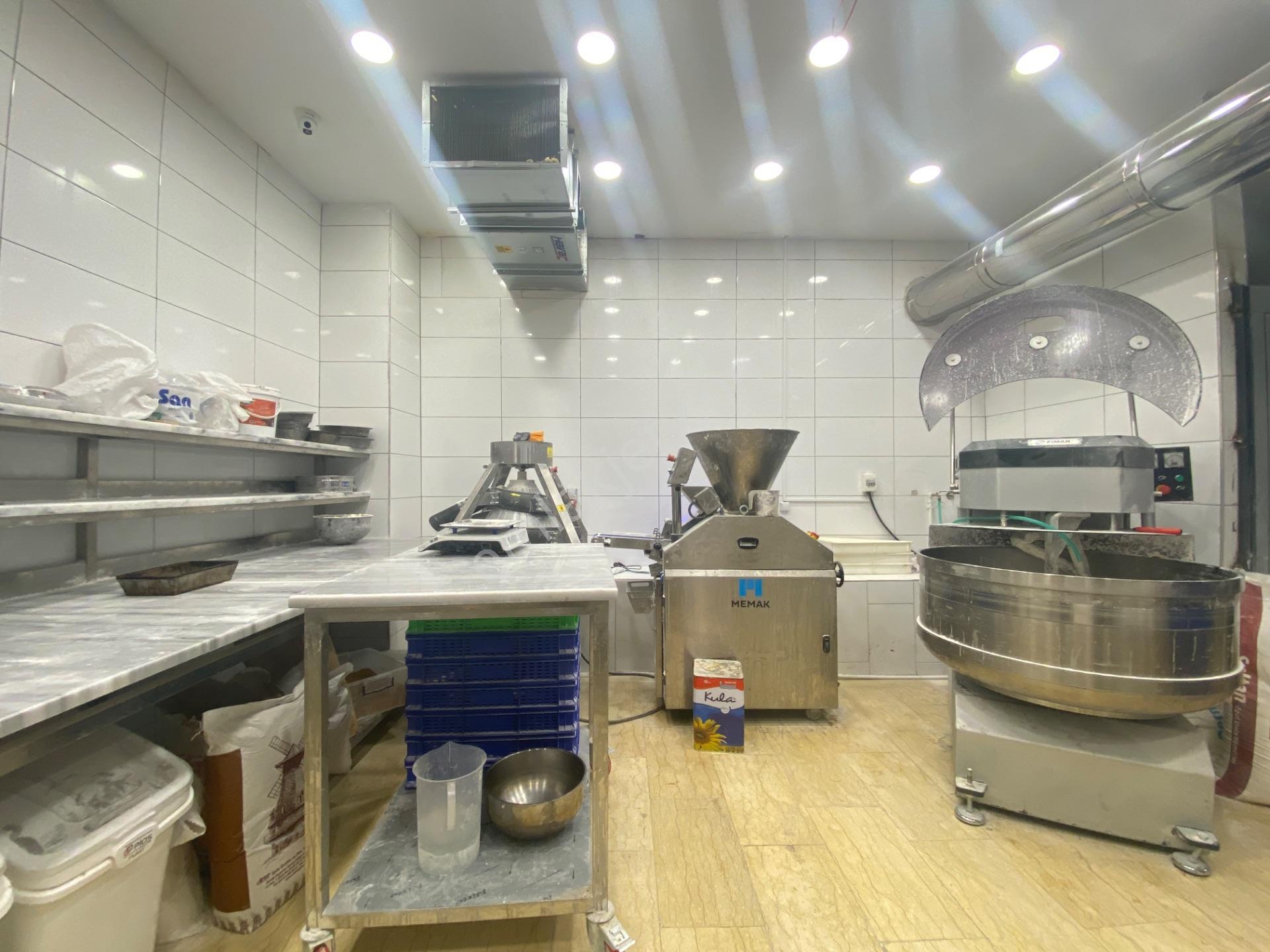 Cadde Üzeri 380 M2 Kat Mülkiyetli Satılık Pastane Fırın Cafe - Görsel 17