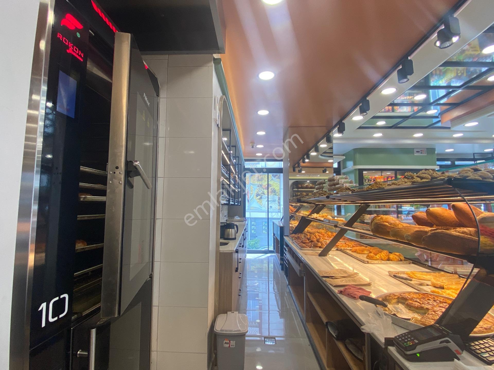 Cadde Üzeri 380 M2 Kat Mülkiyetli Satılık Pastane Fırın Cafe - Görsel 9