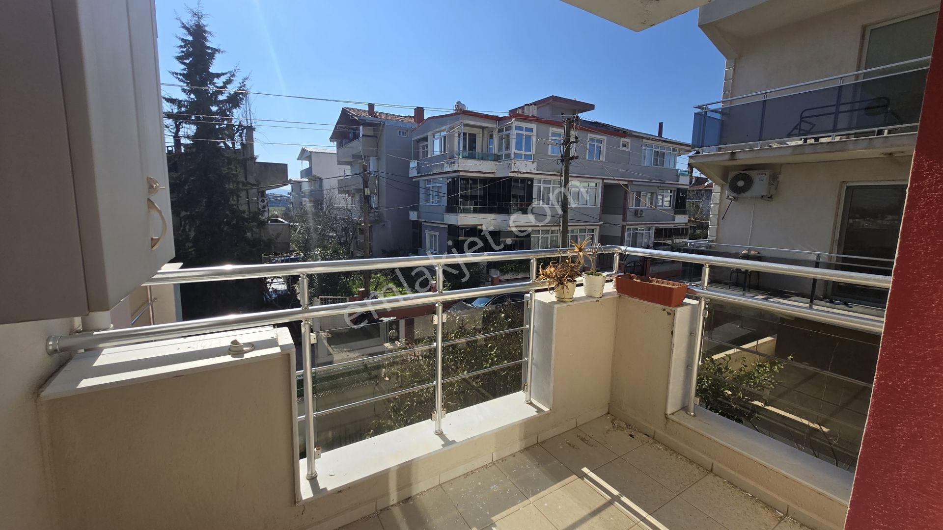 Menderes Kasımpaşa’da 4 Daireli Komple Satılık Bina | Kat Mülkiyetli | Yatırımlık Fırsat! - Görsel 16