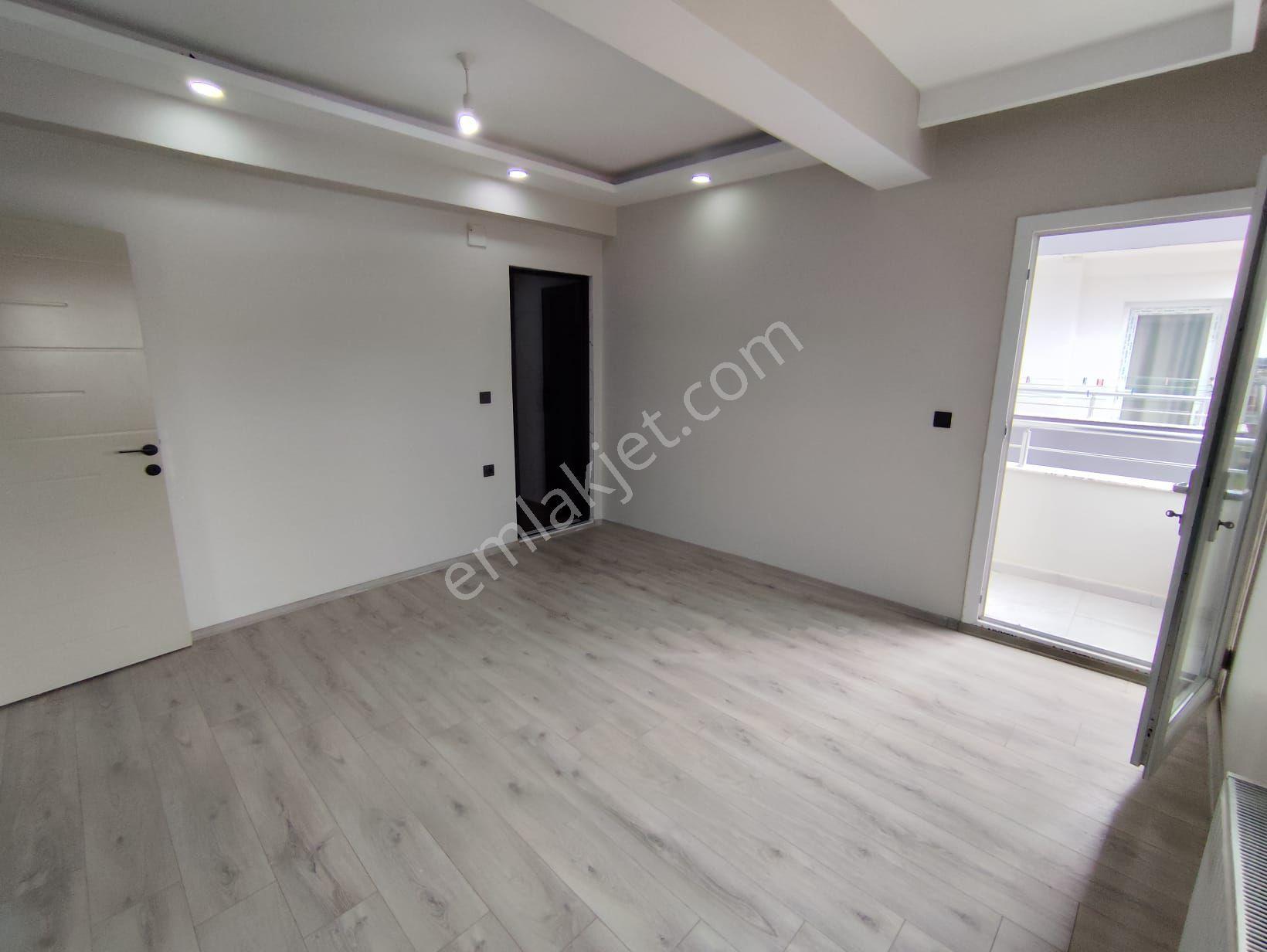 Kıyıboyunda Site İçerisinde Doğal Gazlı Kiralık Daire - Görsel 15