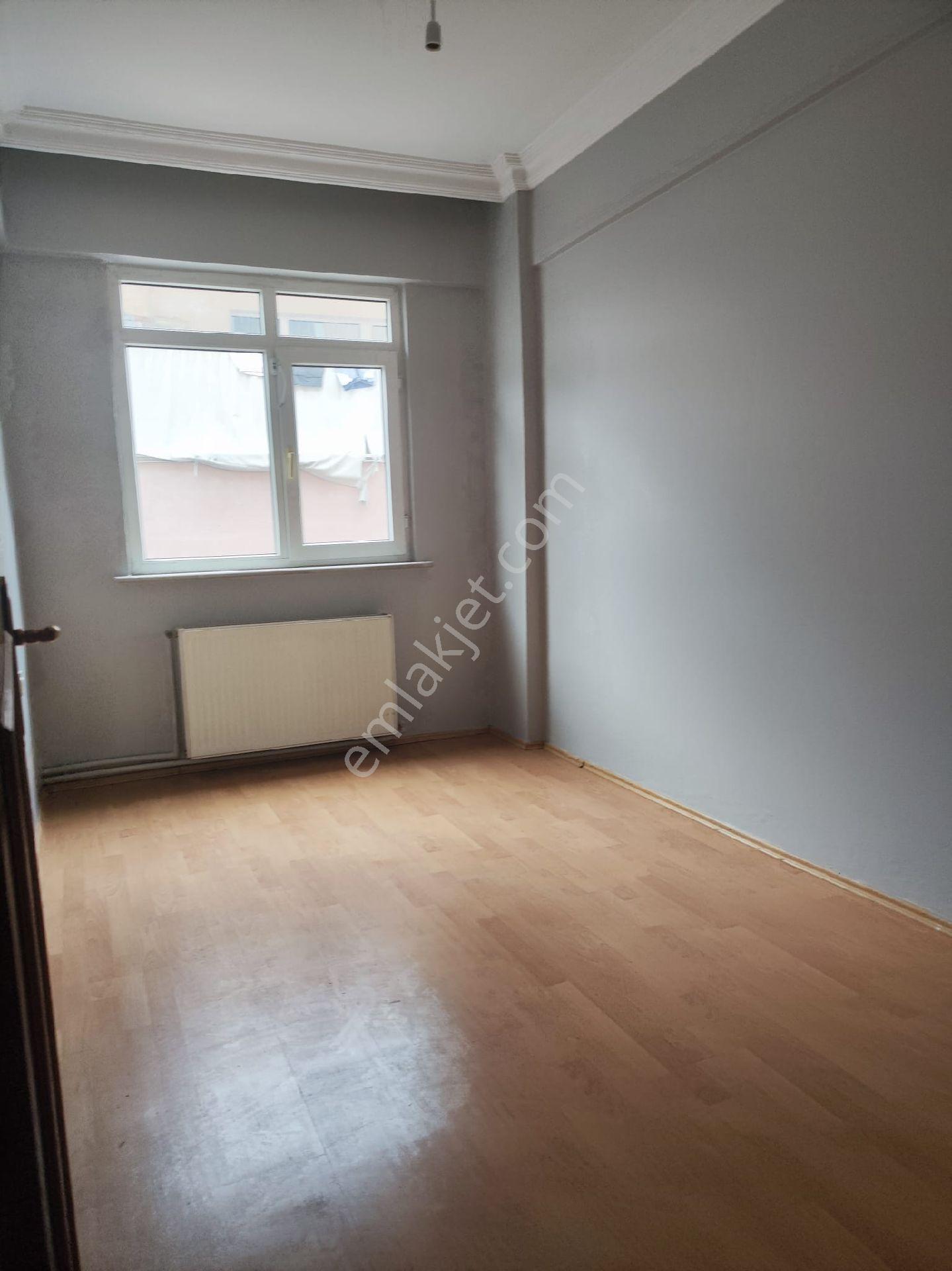 Ümraniye Altınşehir Mahallesi Natoyolu Caddesi 3.kat 2+1 90 Metre Balkonlu Boyalı Kiralık Daire Ev - Görsel 23