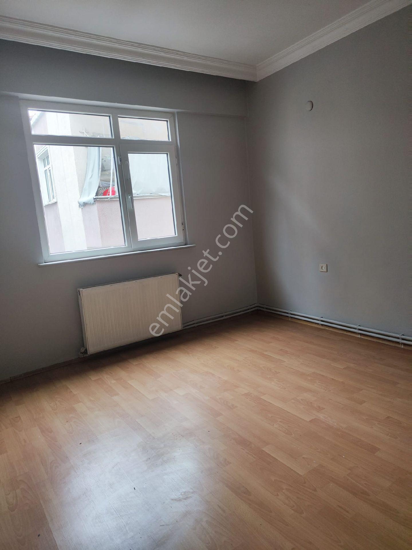Ümraniye Altınşehir Mahallesi Natoyolu Caddesi 3.kat 2+1 90 Metre Balkonlu Boyalı Kiralık Daire Ev - Görsel 5