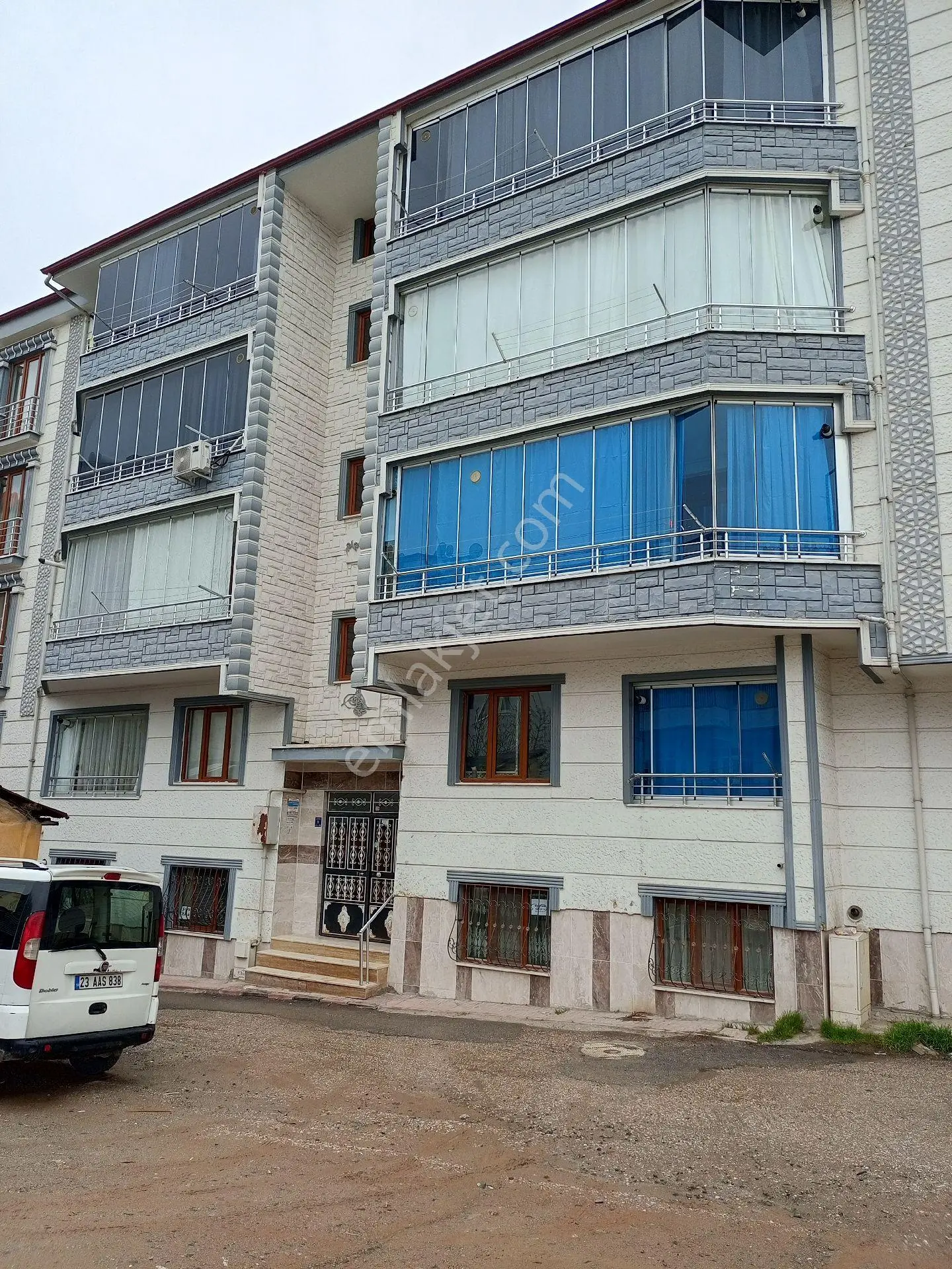 Emlakjet Satılık Daire Mustafa Paşa