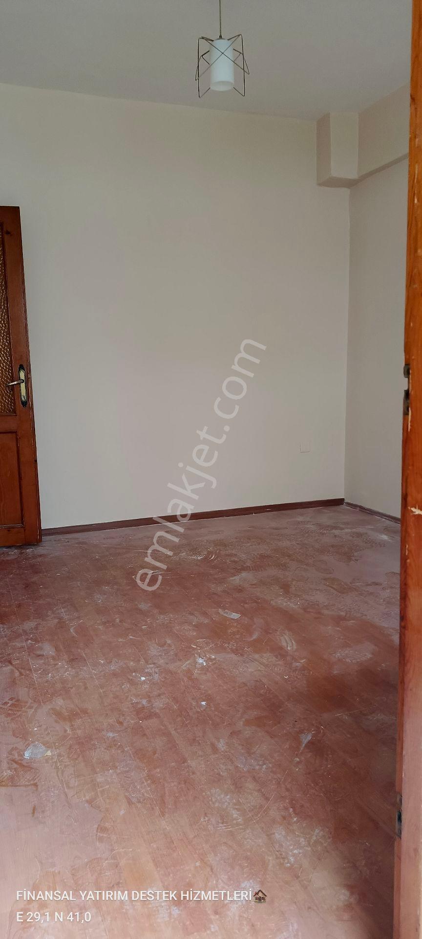 Ümraniye Tepeüstü Mahallesi 1.kat 3+1 120 Metre Balkonlu Boyalı Kiralık Daire Ev - Görsel 17