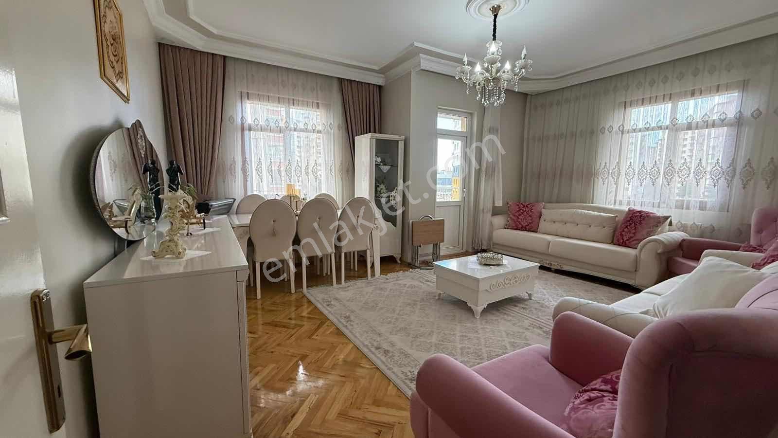 Barbaros Mah. Bağdat Cad. Üzerinde 3+1 Daire - Görsel 32