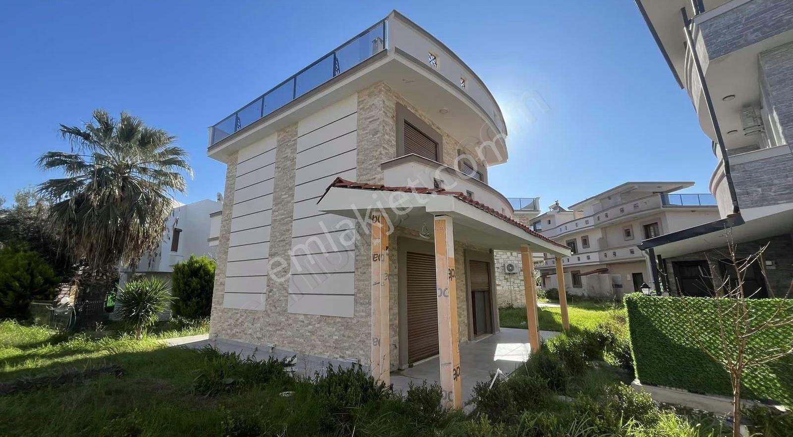 Tek Müstakil Denize 50m Villa (teklife Açık) - Görsel 30
