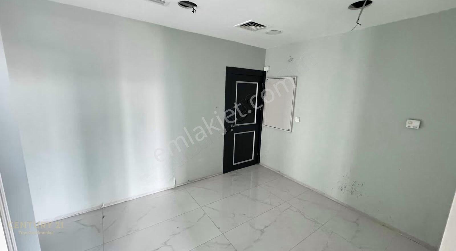 Çukurambar Farilya Residence Prestijli 154m² Ofis 5 Oda - Görsel 22