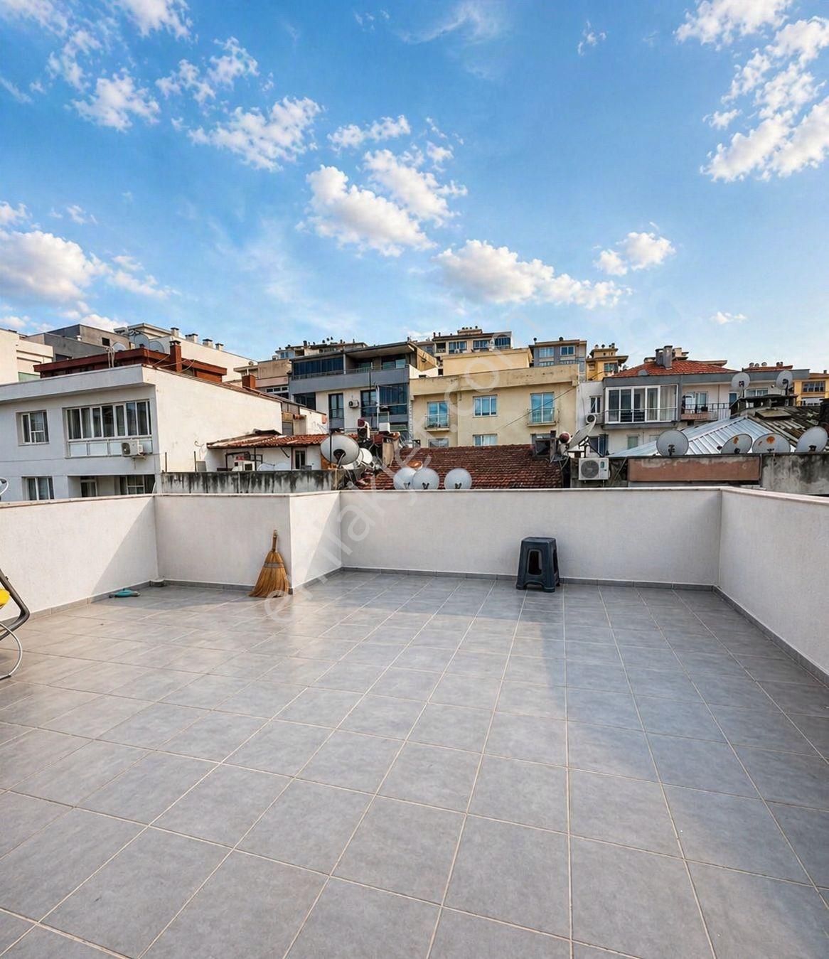 Kaçırma! Merkezi Lokasyonda Kiracılı Satılık Daire - Görsel 11