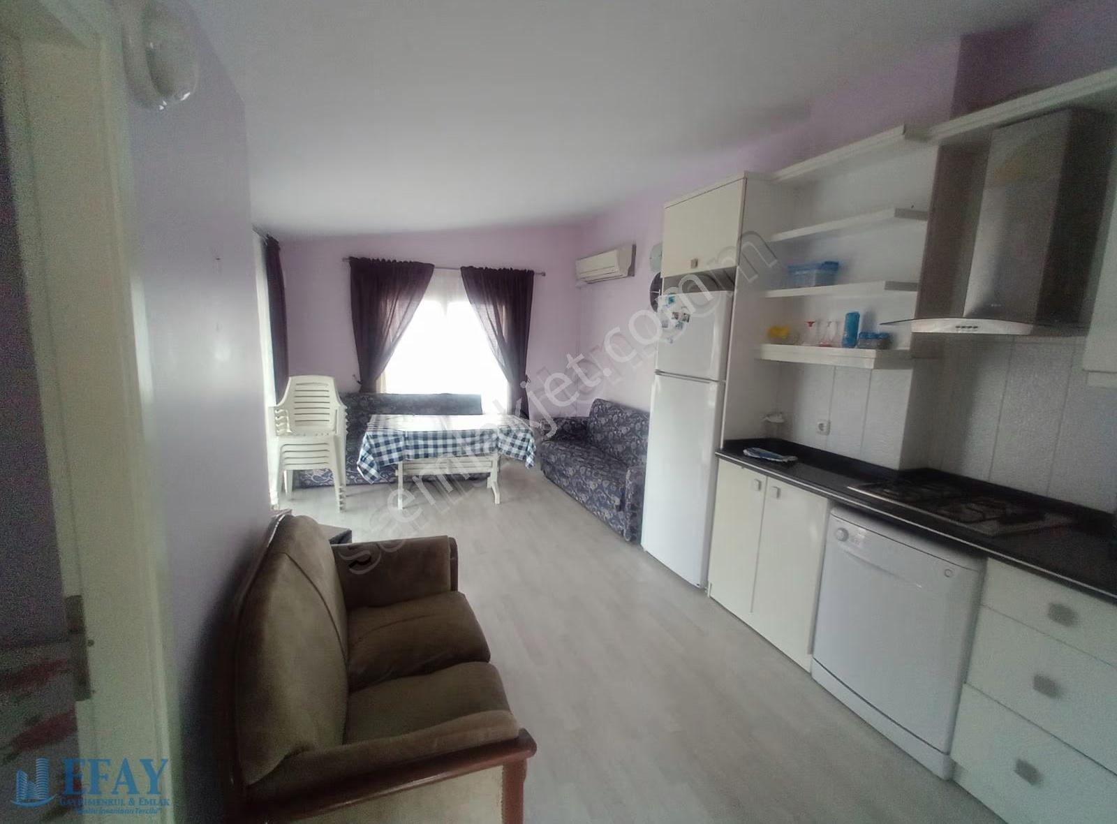 Çok Merkezi Konumda, Denize Ve Zincir Marketlere Çok Yakın Villa - Görsel 8