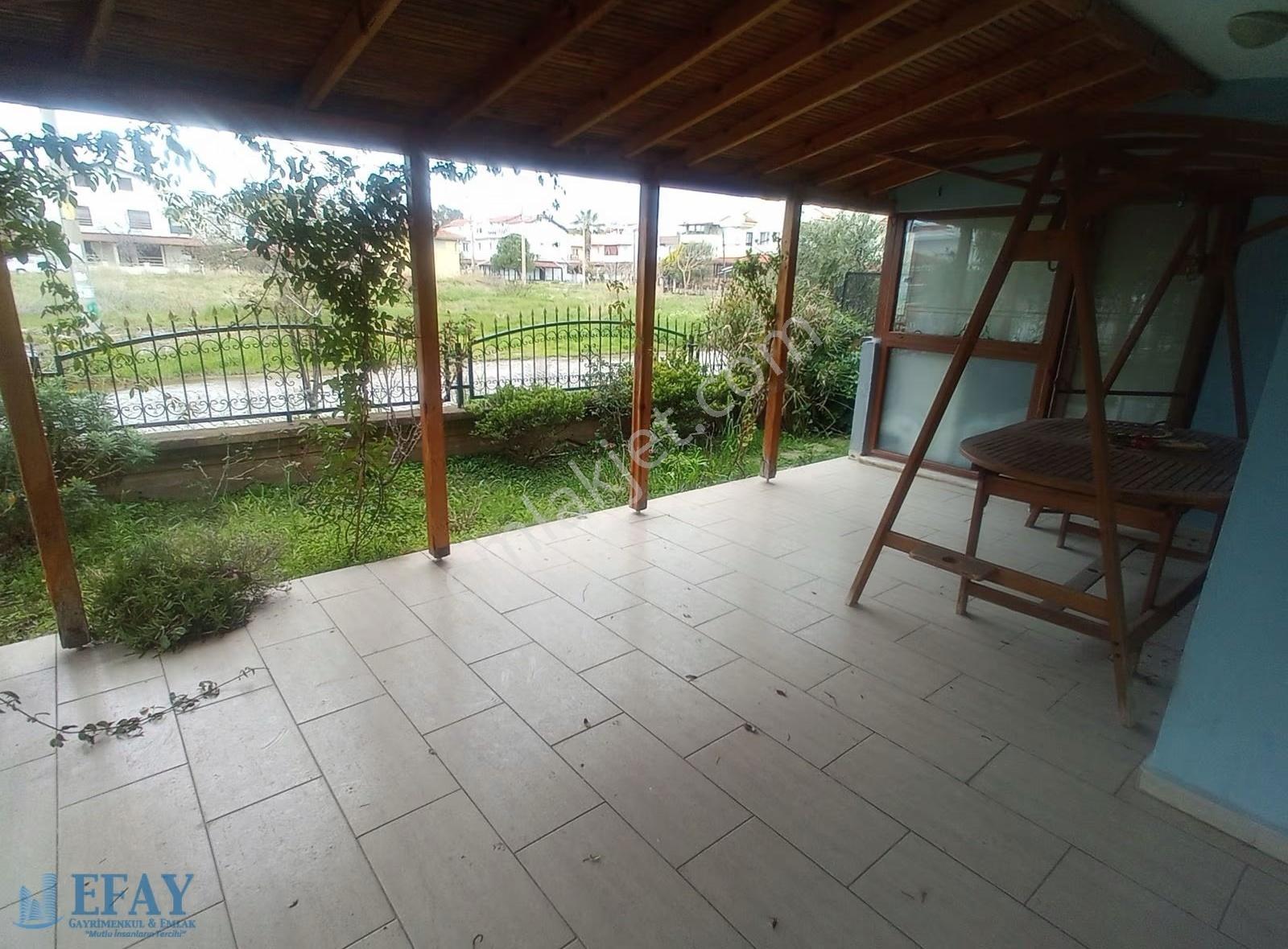 Çok Merkezi Konumda, Denize Ve Zincir Marketlere Çok Yakın Villa - Görsel 3