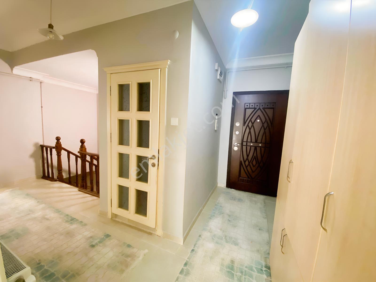 Samsun Adalet Mahallesinde Merkezi Konum Kiralık 3+1 Dubleks - Görsel 23