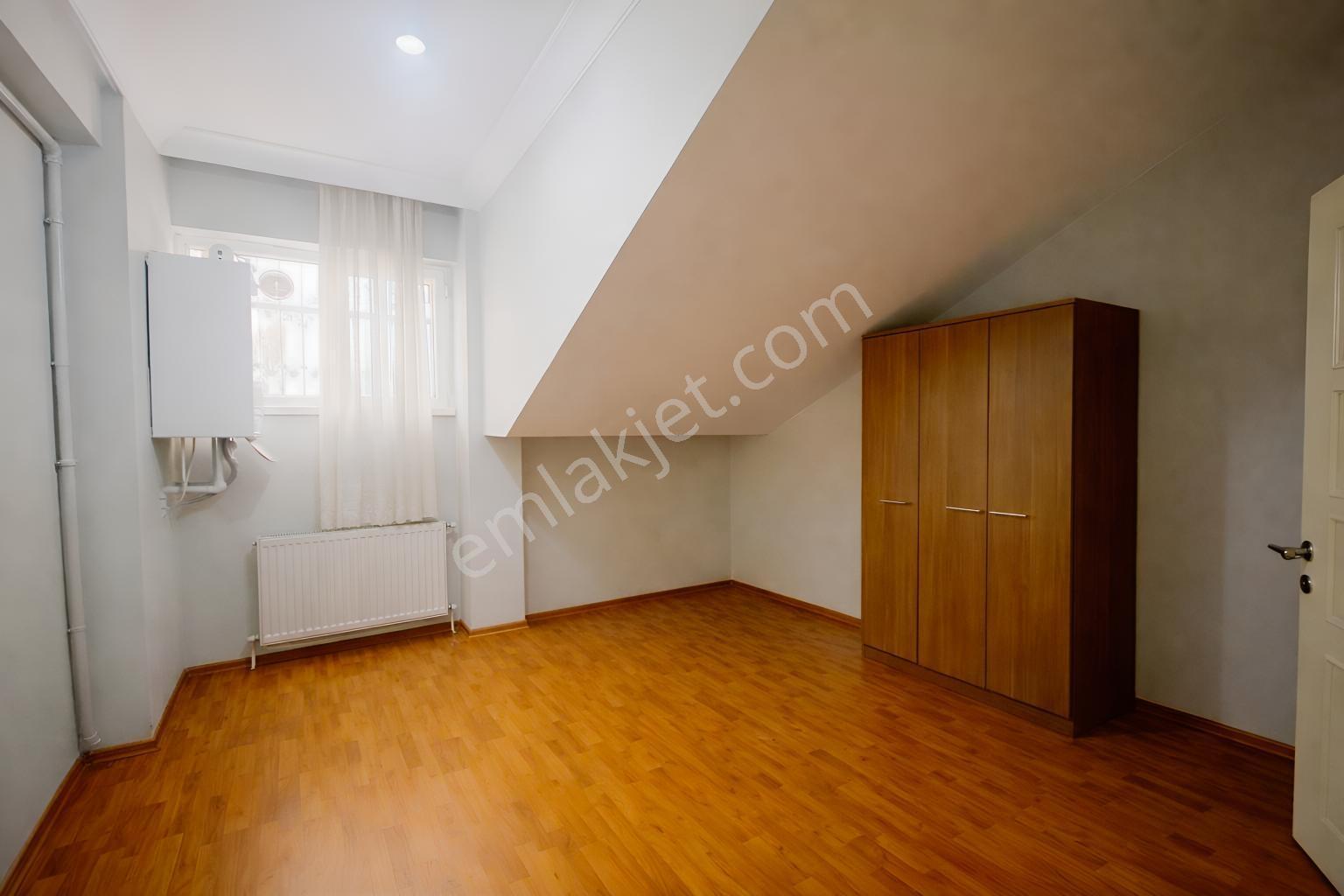 Samsun Adalet Mahallesinde Merkezi Konum Kiralık 3+1 Dubleks - Görsel 12