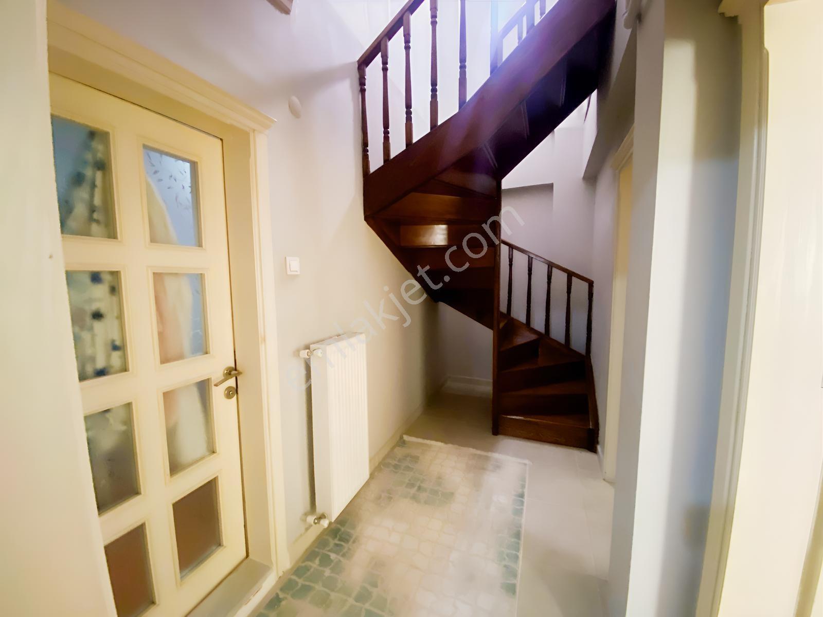 Samsun Adalet Mahallesinde Merkezi Konum Kiralık 3+1 Dubleks - Görsel 6