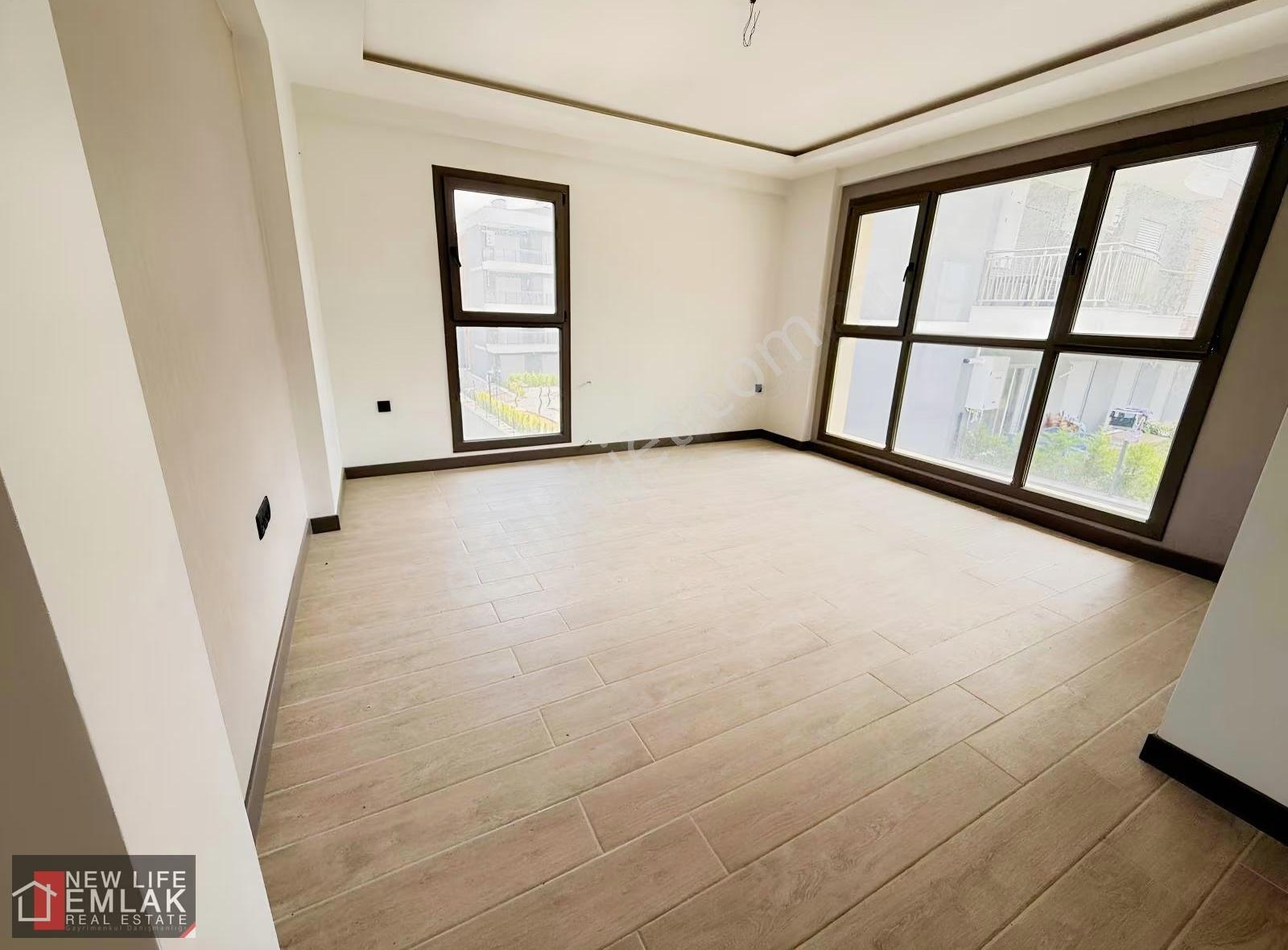 Kuşadasında Okullar Bölgesinde Satılık Uygun Fiyatlı Daire - Görsel 11