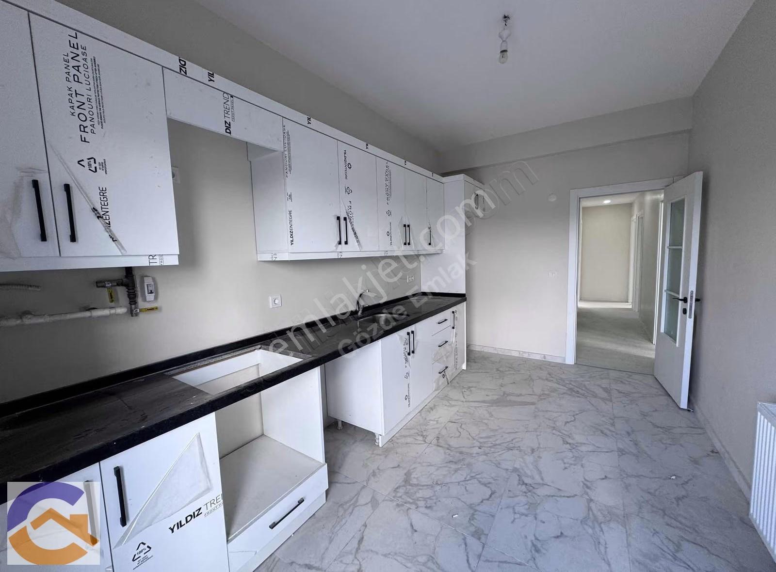 Sitede Havuzlu, Balkonlu 3+1 Daire: 120m², Ebeveyn Banyolu - Görsel 6
