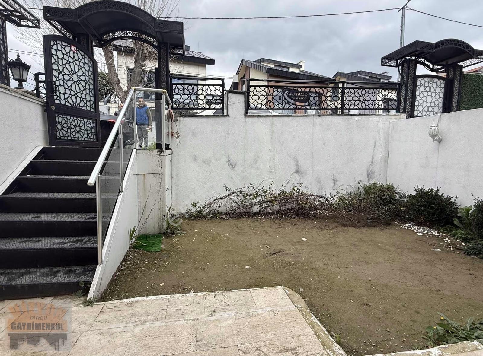 Beylikdüzü Kavaklı Mustakil Havuzlu Villa - Görsel 9