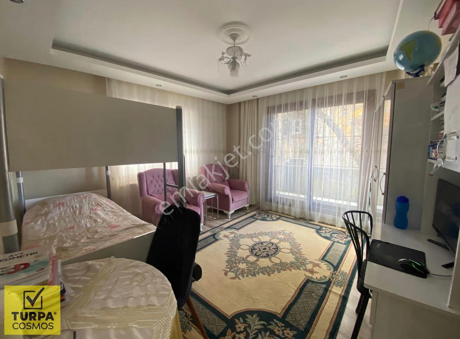 Konak'da Site İçi Otoparklı Çift Asansörlü Geniş 2+1 Daire - Görsel 19