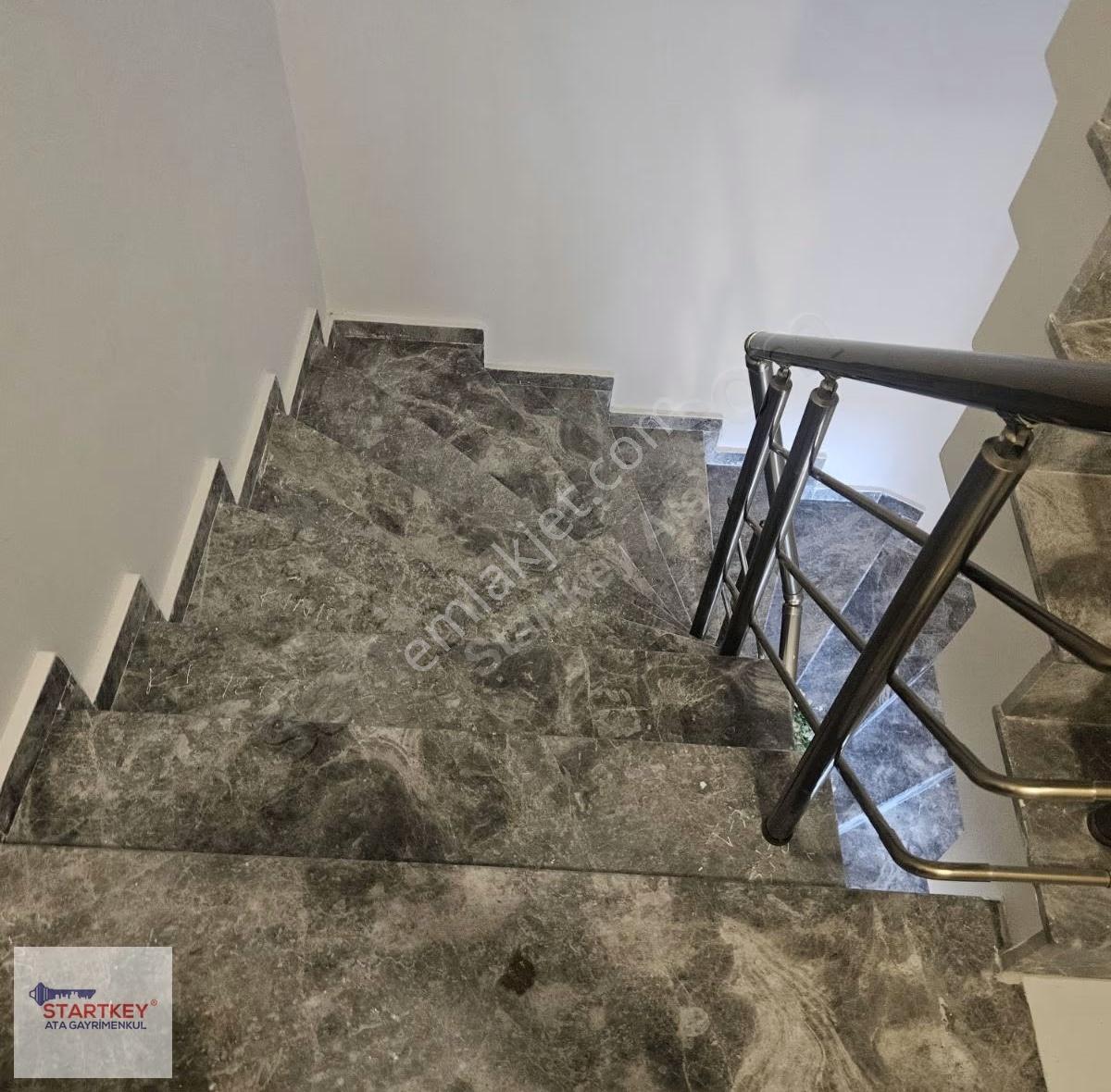 Dikili Çandarlı'da Denize Yakın 2+1 Satılık Daire - Görsel 13