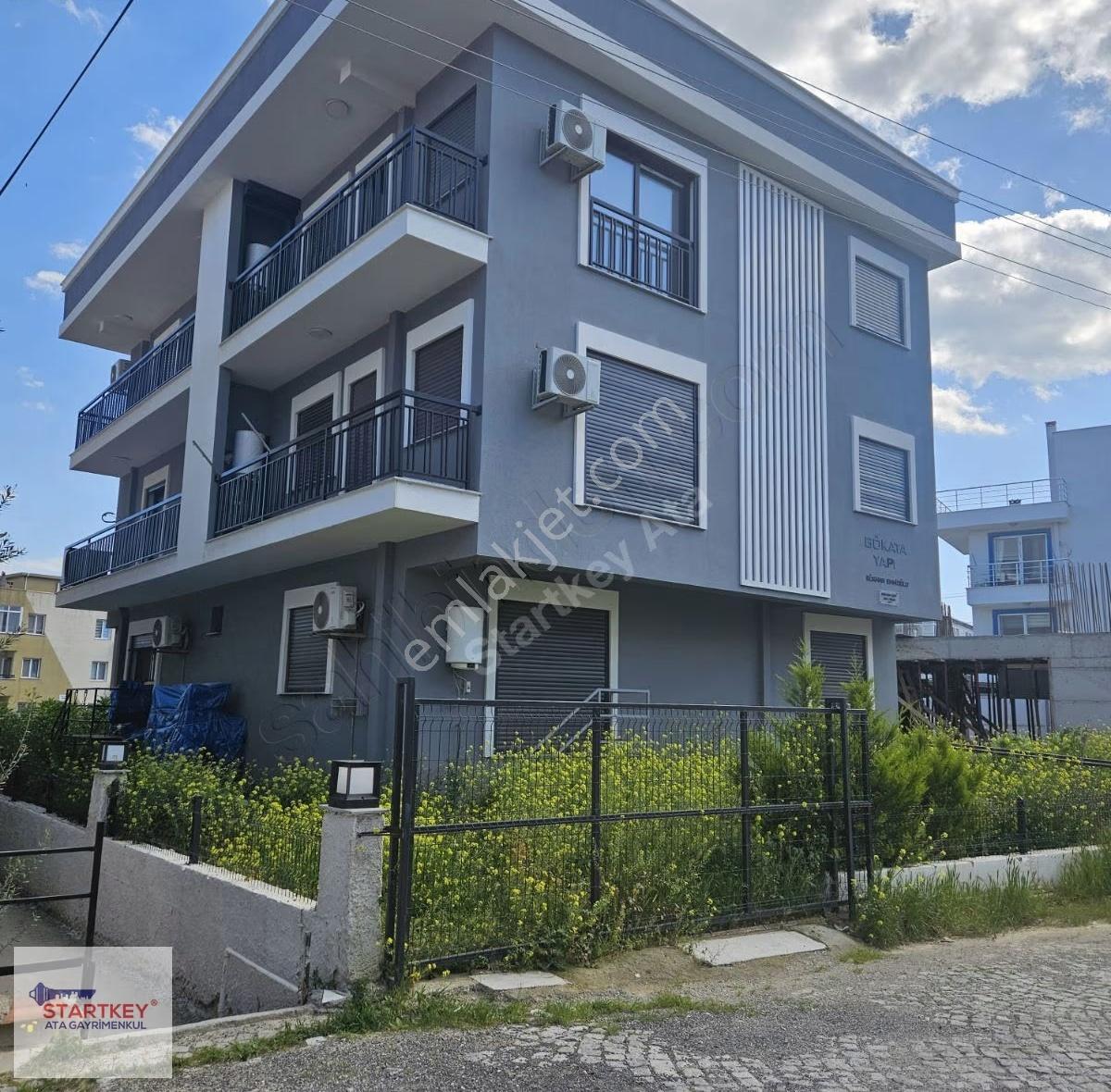 Dikili Çandarlı'da Denize Yakın 2+1 Satılık Daire