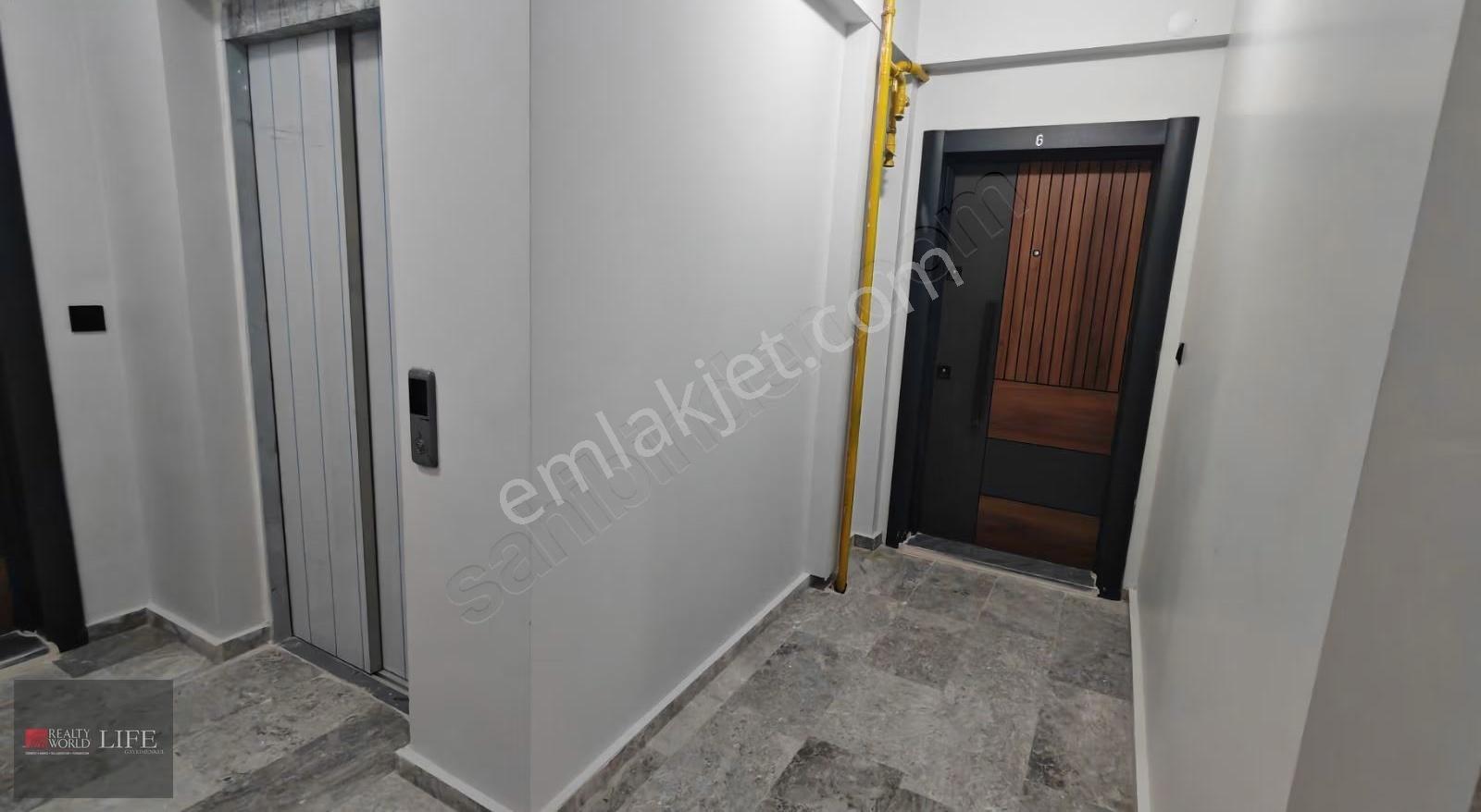 Rw Lıfe// Zincirlikuyu Mh Güner Sk.üzeri Kiralık 1+1 Daire - Görsel 3