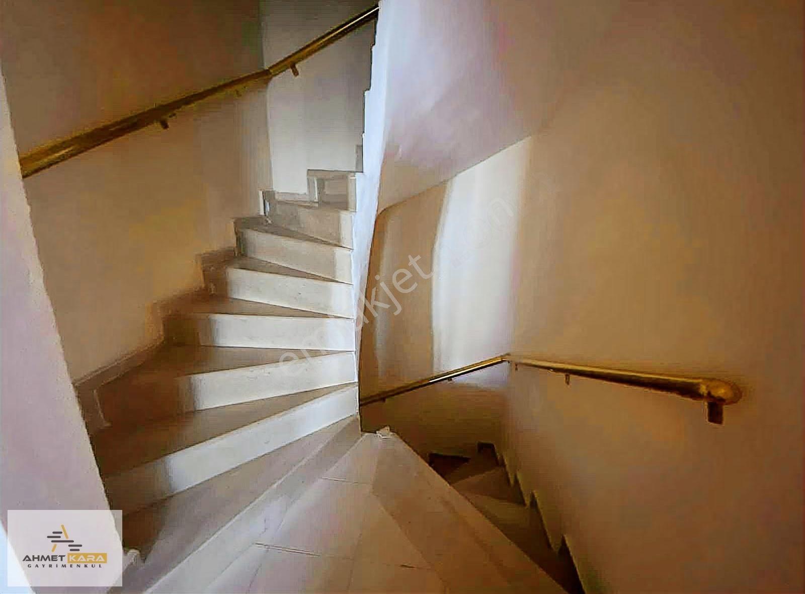 Ahmet Kara'dan 50.yıl Mah.4+1 Eşyalı Kiralık Tripleks Villa - Görsel 14