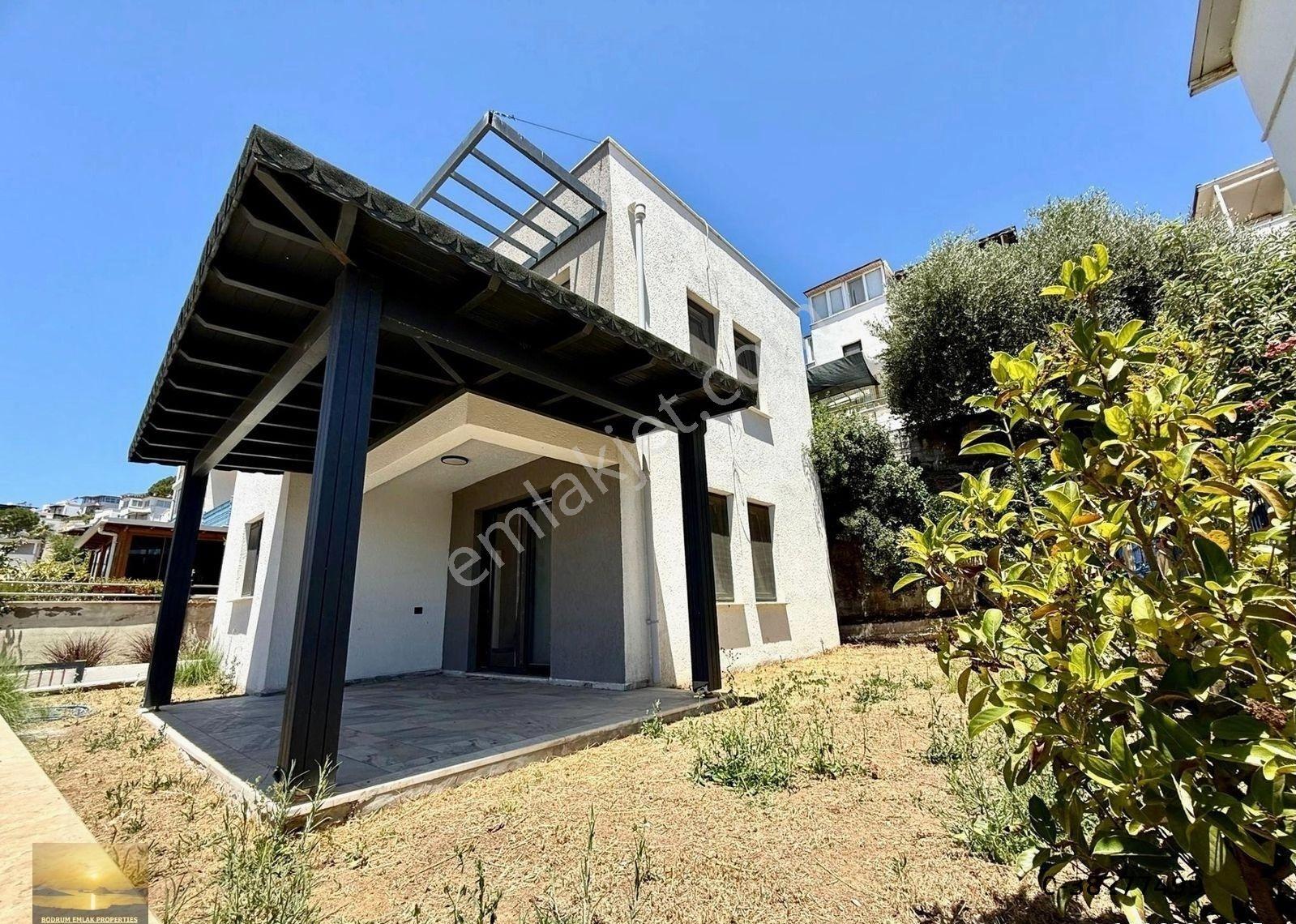 Satılık Büyük Bahçeli Yeni Villa 4 Etrafı Çevrili Bulunmaz Fiyat Araç Ve Bodrum Civ Mulk Takası Ev - Görsel 23