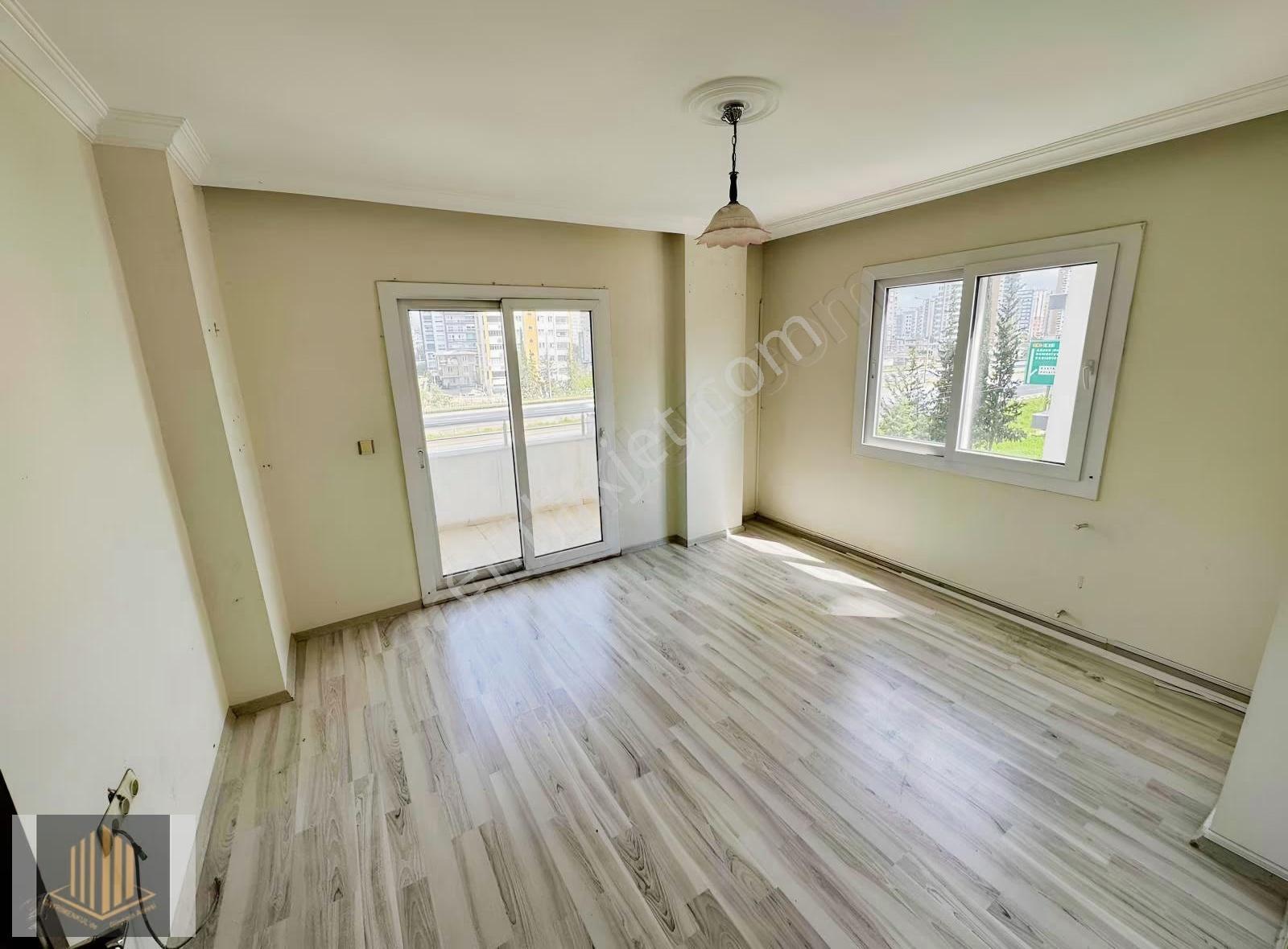 Sağlam'dan Bahçeşehirde Kaçırılmayacak 2+1 Kiralık Daire - Görsel 9