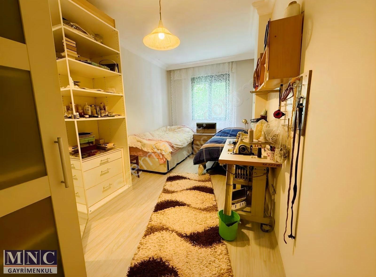 İdealtepe'de Krediye Uygun 3+1 Daire - Merkezi Konum - Görsel 2