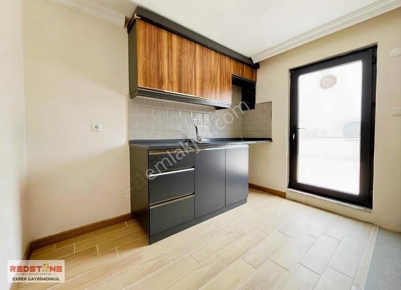 Havuzlu Sitede Müstakil Bahçeli Verandalı Teraslı Sıfır Villa - Görsel 16