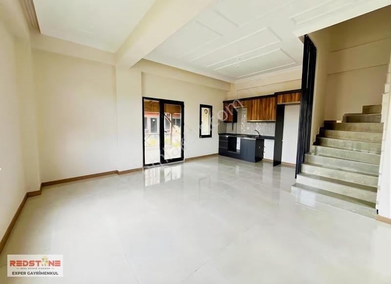 Havuzlu Sitede Müstakil Bahçeli Verandalı Teraslı Sıfır Villa - Görsel 34