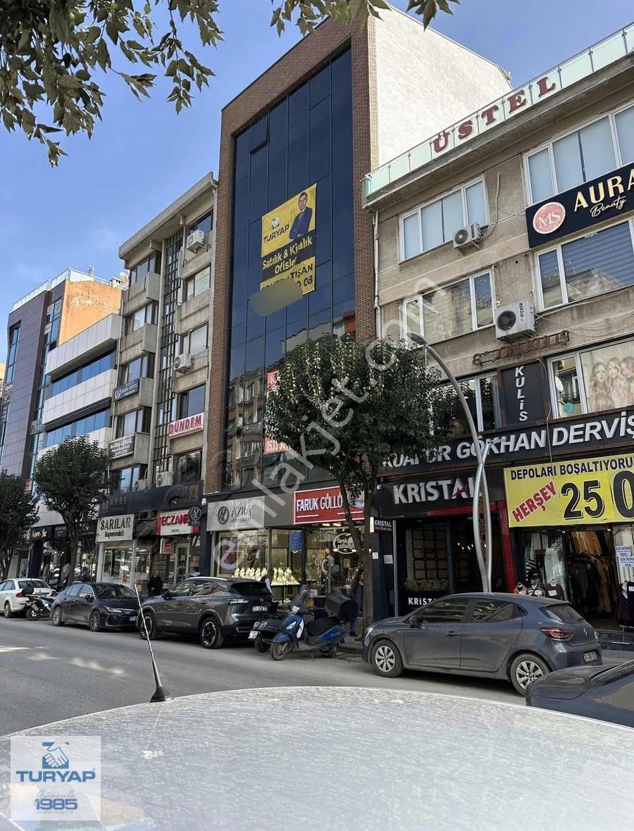 Turyap Soner'den Kiralık Yalova'nın Kalbinde ,sıfır 1+1 Ofisler - Görsel 9