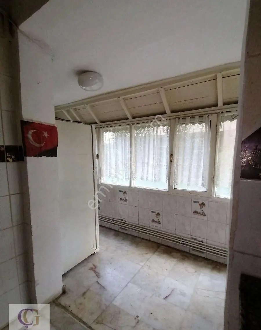Yeşilyurt & Yeşilköy Arasında Bahçe Kullanımlı Satılık 3+1 - Görsel 3