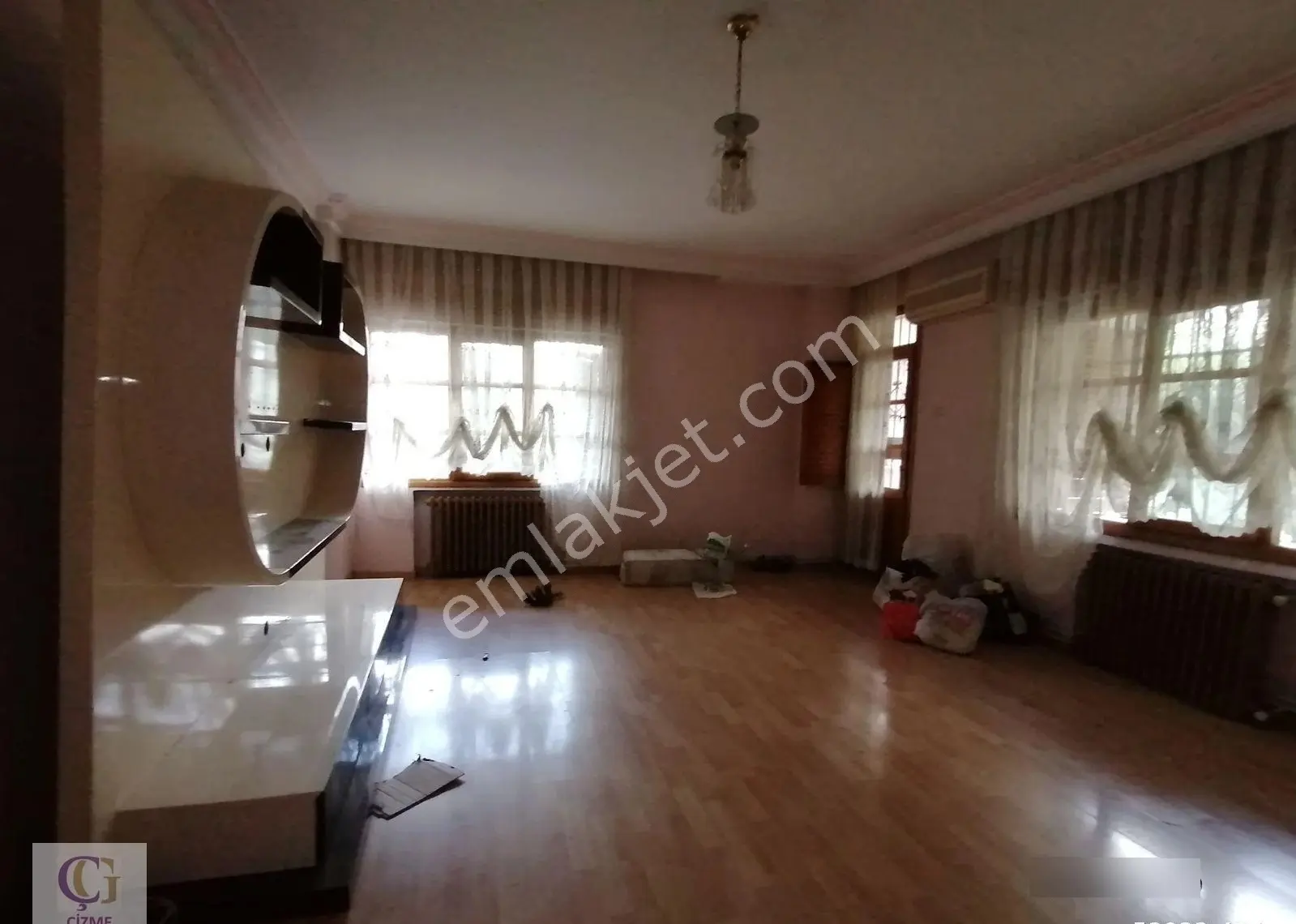 Yeşilyurt & Yeşilköy Arasında Bahçe Kullanımlı Satılık 3+1 - Görsel 2