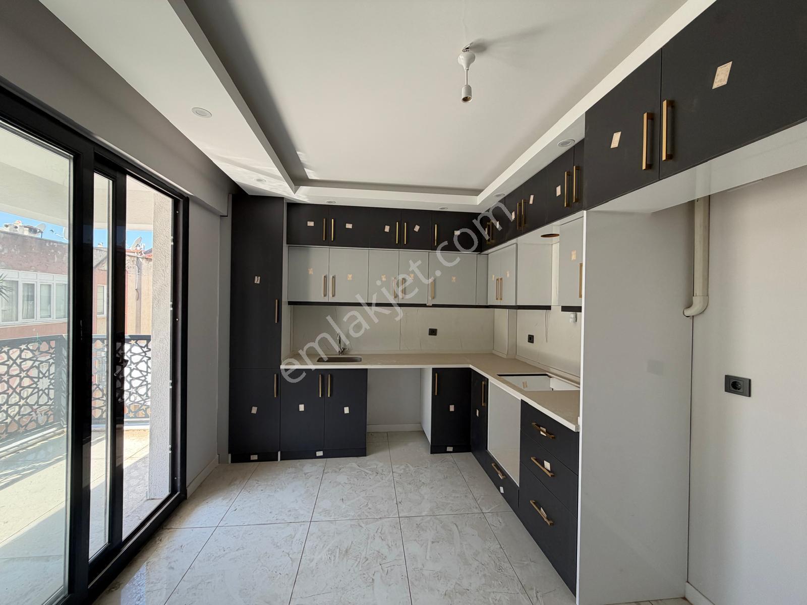 Tombul Emlaktan Turan Mahallesinde 2+1 Kiralık Daire - Görsel 2