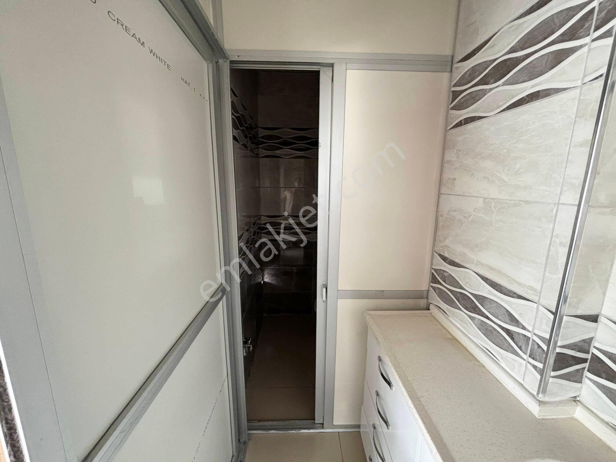 Konuralp Üniversite Ve Araştırma Hastanesine Çok Yakın 100 M2 Kiralık Dükkan - Görsel 20