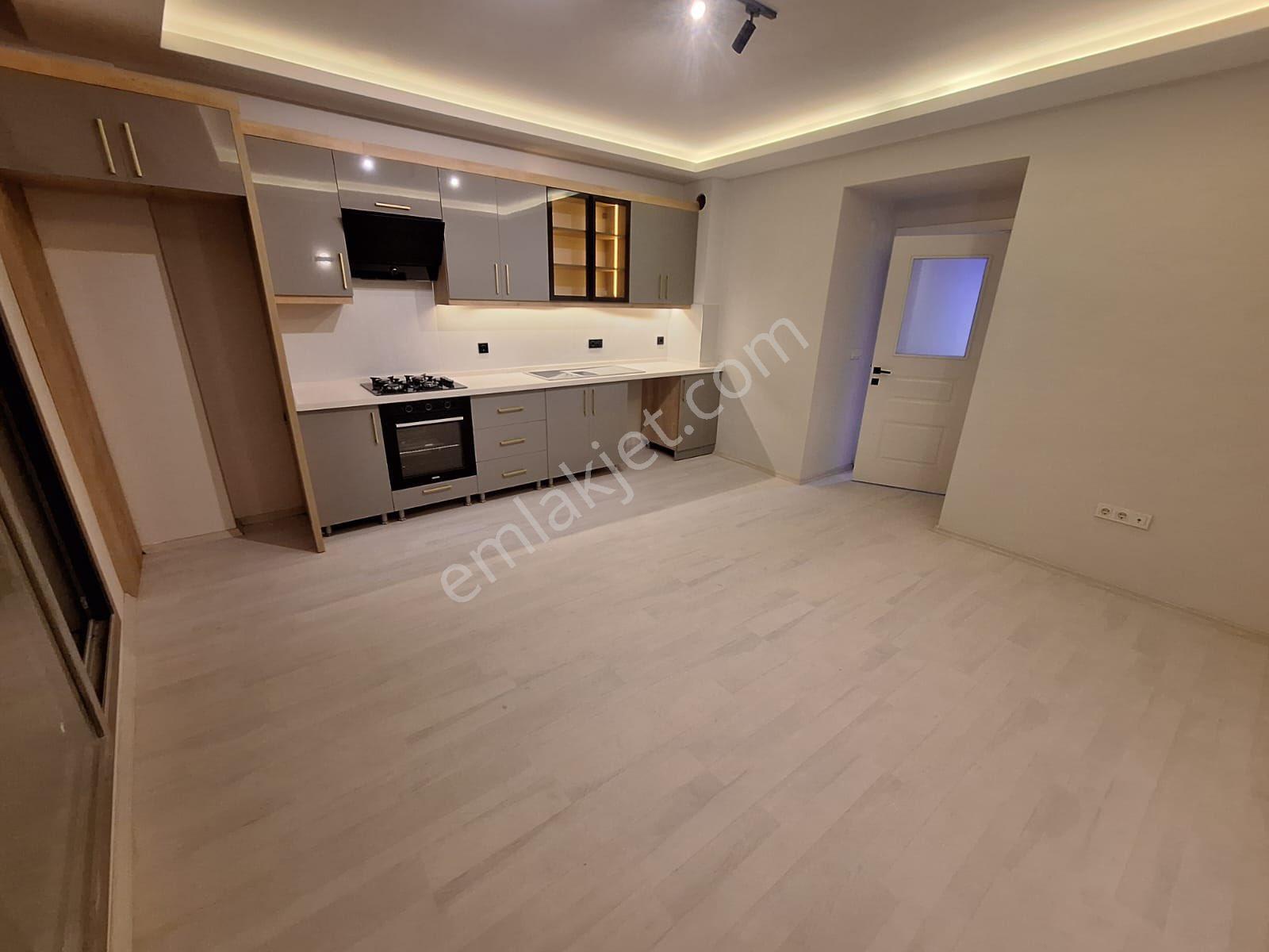 Hatay Üçyolda Lüks 3+1 Asansörlü Otoparklı - Görsel 5