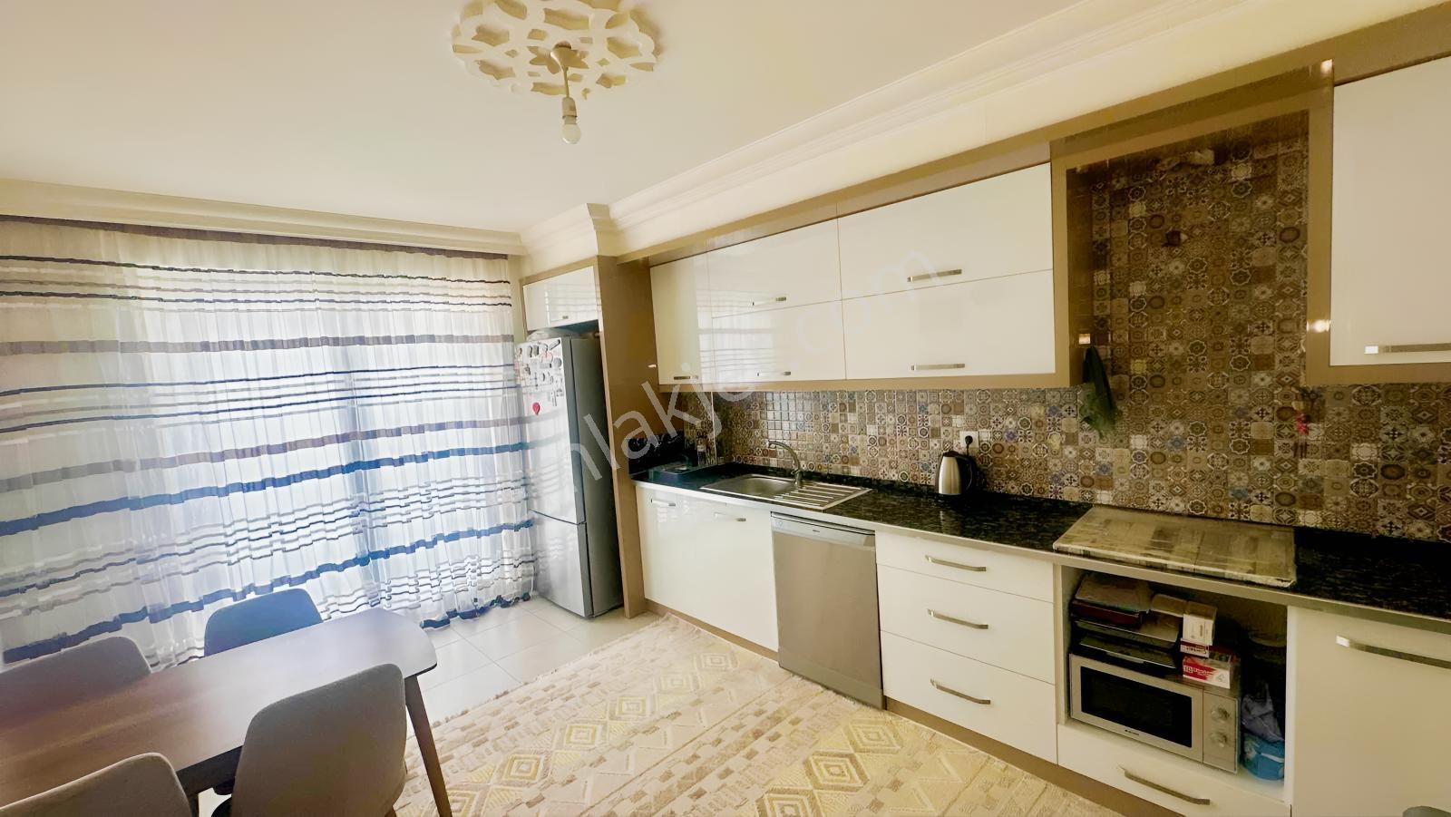 Meydan Mahallesinde 35.000 Tl Kira Getirili Geniş 3+1 Daire - Görsel 16