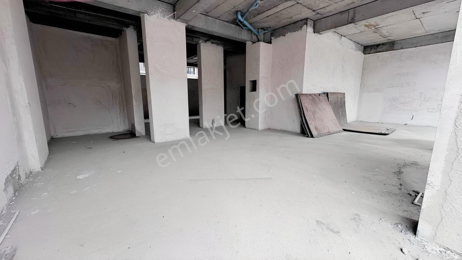 Zecorner Premiumdan Bağcılar Metro Cıkışı 15 Metre Cephe Dükkan - Görsel 7