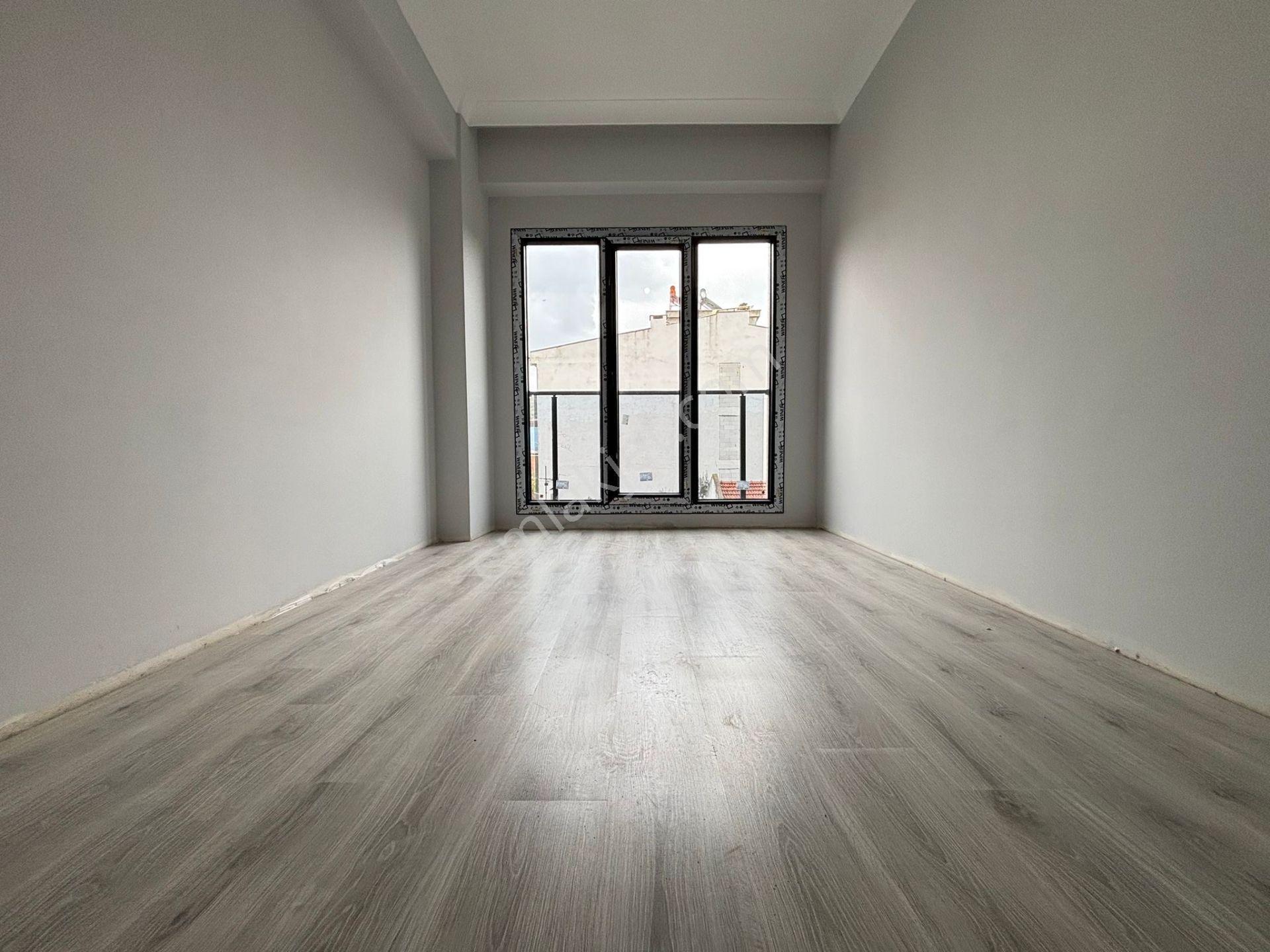 Mera Emlaktan Tuzcumurat Mh. Ayrı Mutfaklı 2+1 95m2 Lüx Daire - Görsel 16
