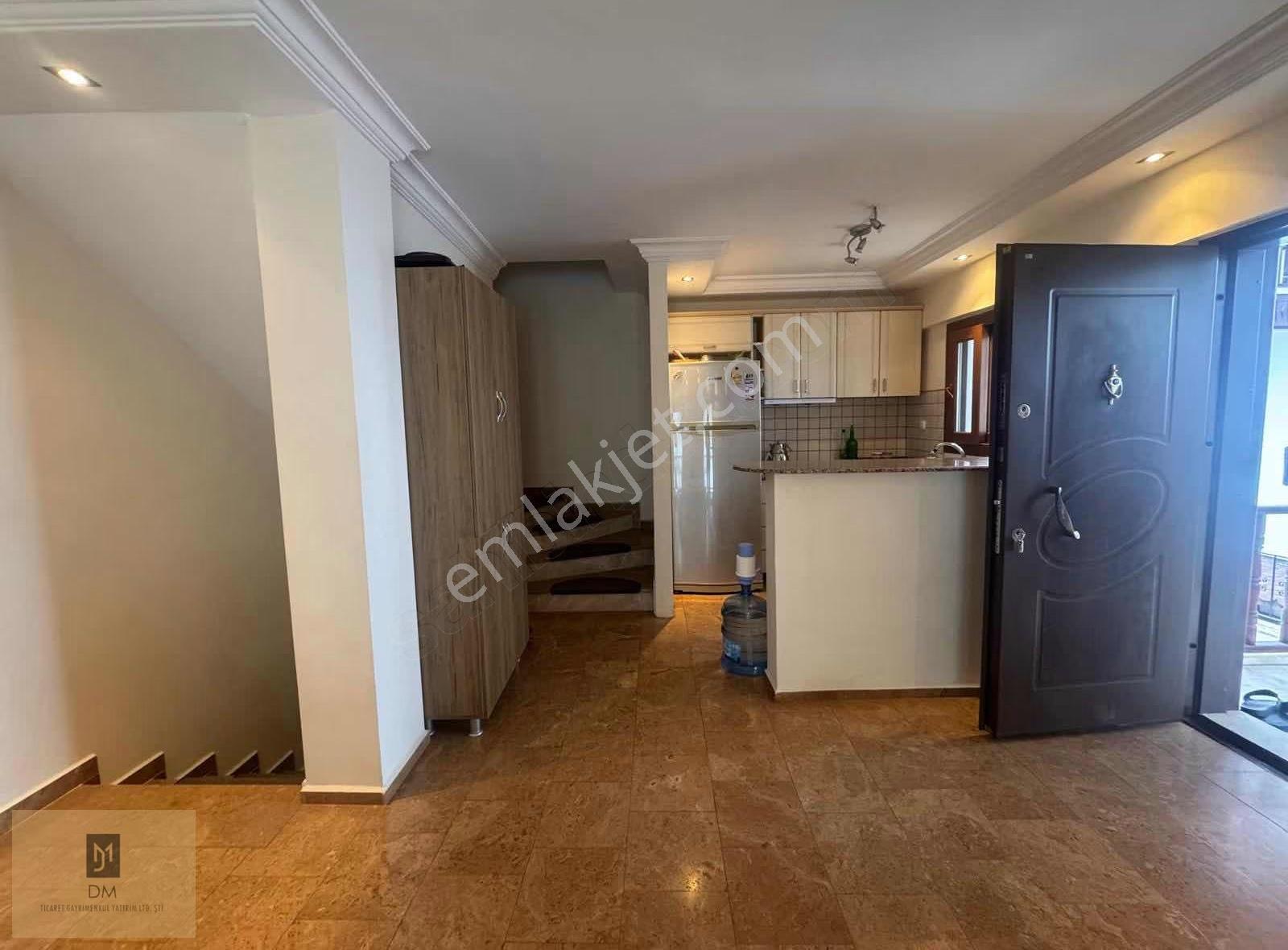 Akyaka Merkezde Lux Eşyalı,şömineli 4+1 Kiralık Müstakil Ev - Görsel 15