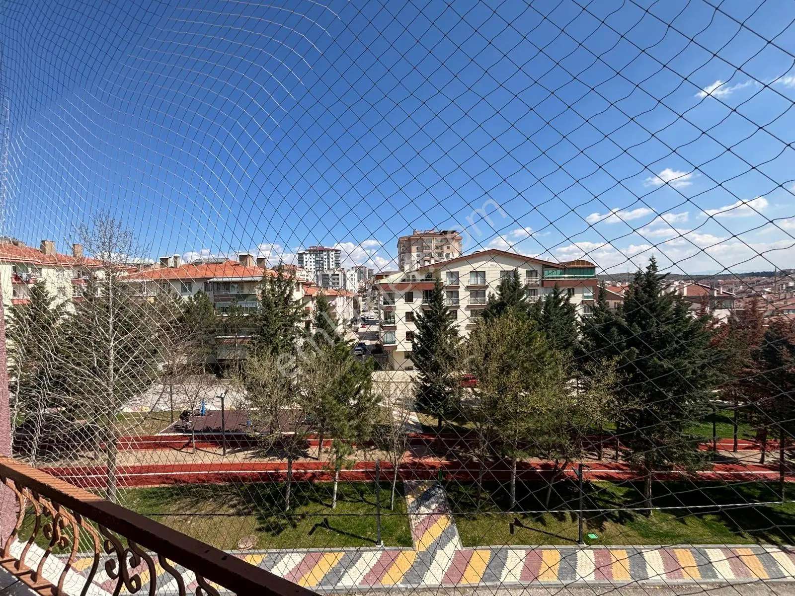 Barut Emlaktan Park Manzaralı Masrafsız Güney Cephe 3+1 Daire