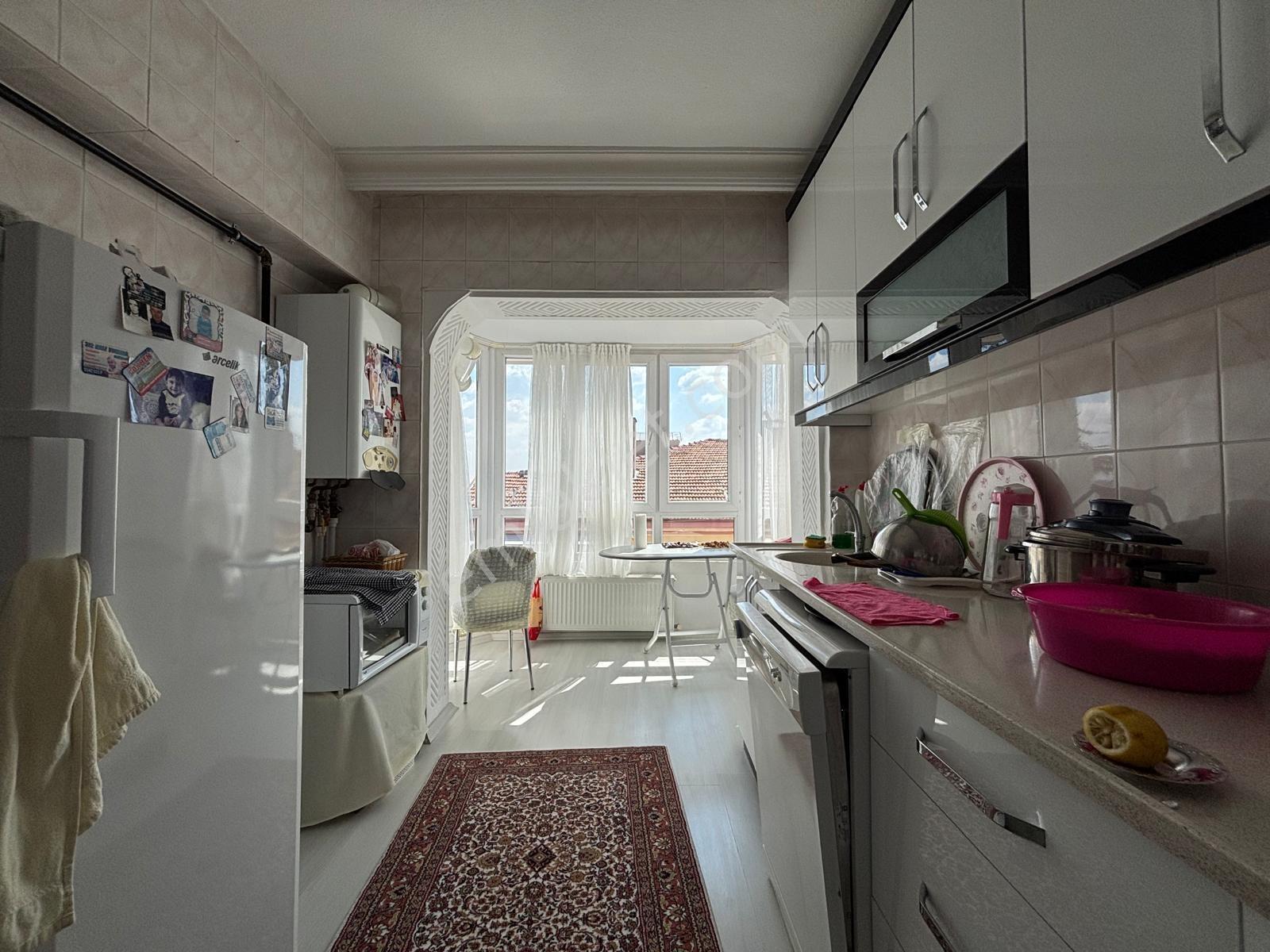 Barut Emlaktan Park Manzaralı Masrafsız Güney Cephe 3+1 Daire - Görsel 10