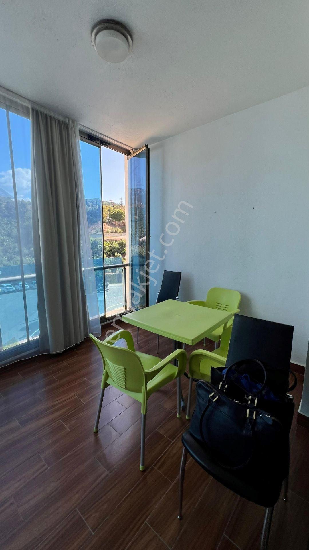 Alanya Mahmutlar’da Lüks Kompleks İçerisinde Full Eşyalı 1+1 Satılık Daire - Görsel 12