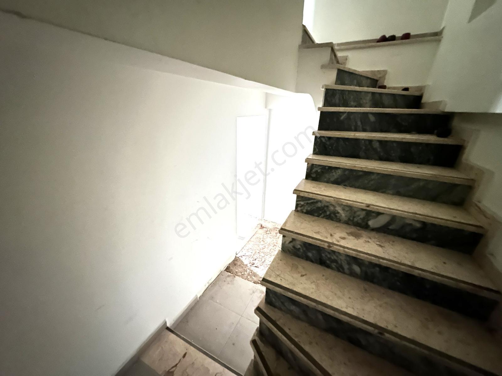 Anka Real Estate/sancaktepe Merkez'de Kiralık Depolu Dükkan - Görsel 17