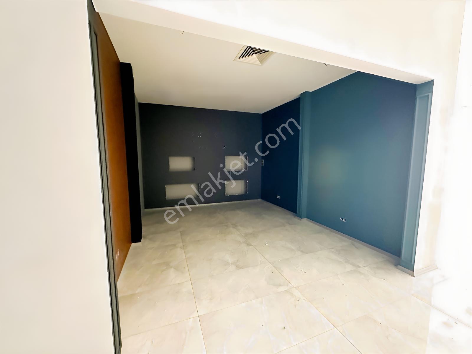 Anka Real Estate/sancaktepe Merkez'de Kiralık Depolu Dükkan - Görsel 9