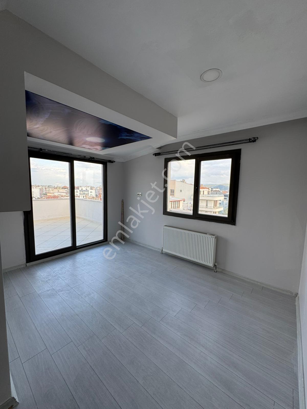 Bayraklı Park Konumunda Fırsat Dubleks Daire - Görsel 27