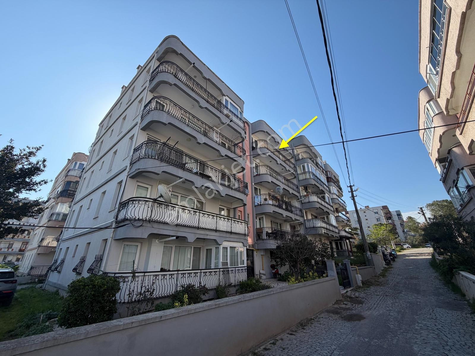 Pera'dan Ayvalık 150 Evlerde Doğalgazlı Kiralık 3+1 Geniş Daire - Görsel 30
